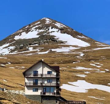 Фотографии Лоджи Cabana Cota 1700 г. Рынка (Румыния) №2 Фото Лоджи Cabana Cota 1700 г. Рынка 2