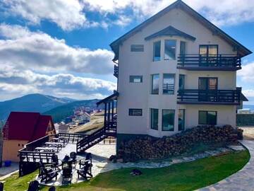 Фотографии Лоджи Cabana Cota 1700 г. Рынка (Румыния) №3 Фото Лоджи Cabana Cota 1700 г. Рынка 3