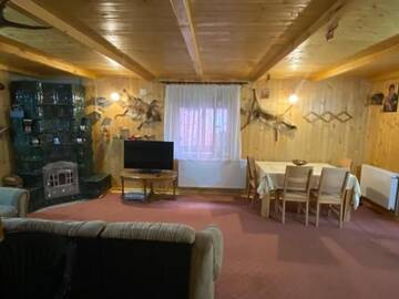 Фото номера Дом для отпуска Дома для отпуска Vila CarpaticTour (lângă pârtia M1) г. Рынка 47