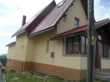 Фото номера Дом с 5 спальнями Гостевой дом Casa Daria Ranca г. Рынка 35