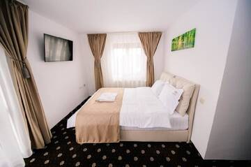 Фото номера Двухместный номер с 1 кроватью Лоджи Antonia Spa 180° Panaromic View 3 г. Рынка 6