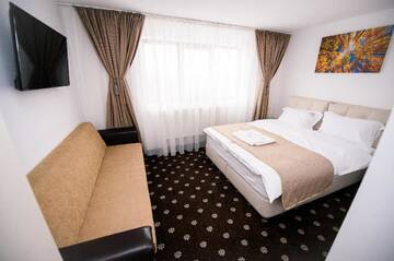 Фото номера Трехместный номер Лоджи Antonia Spa 180° Panaromic View 3 г. Рынка 3