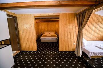 Фото номера Апартаменты Лоджи Antonia Spa 180° Panaromic View 3 г. Рынка 8
